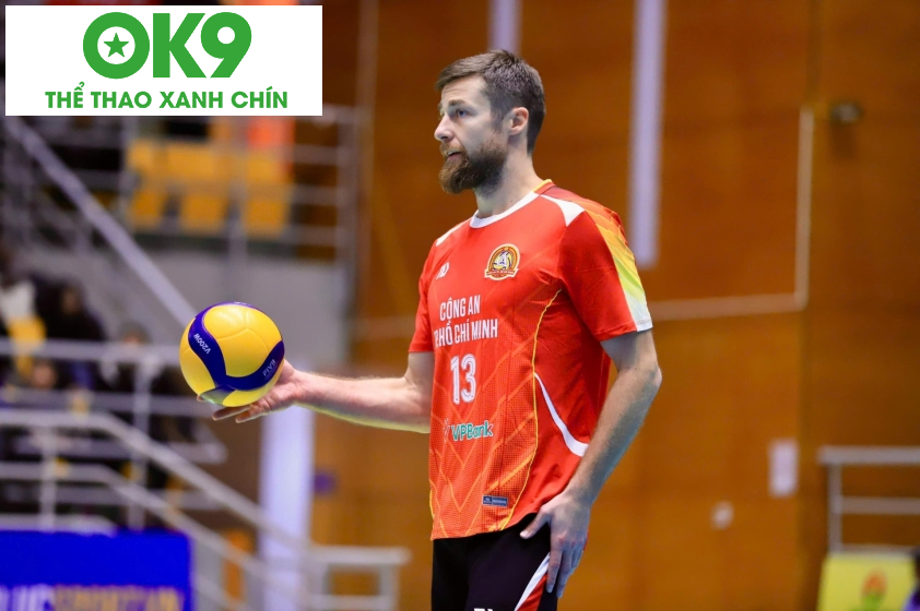 Chủ công Michal Kubiak tạo ra sức ảnh hưởng lớn trong lối chơi của Công an TP.HCM. (Ảnh: Nguyên Vũ) Chủ công Michal Kubiak tạo ra sức ảnh hưởng lớn trong lối chơi của Công an TP.HCM. (Ảnh: Nguyên Vũ)