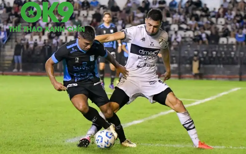 Racing Córdoba có lợi thế sân nhà và được đánh giá nhỉnh hơn All Boys. Racing Córdoba có lợi thế sân nhà và được đánh giá nhỉnh hơn All Boys.